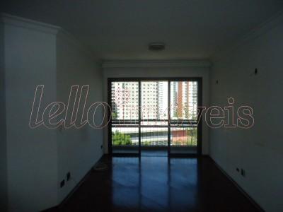 Apartamento para alugar com 3 quartos, 97m² - Foto 2