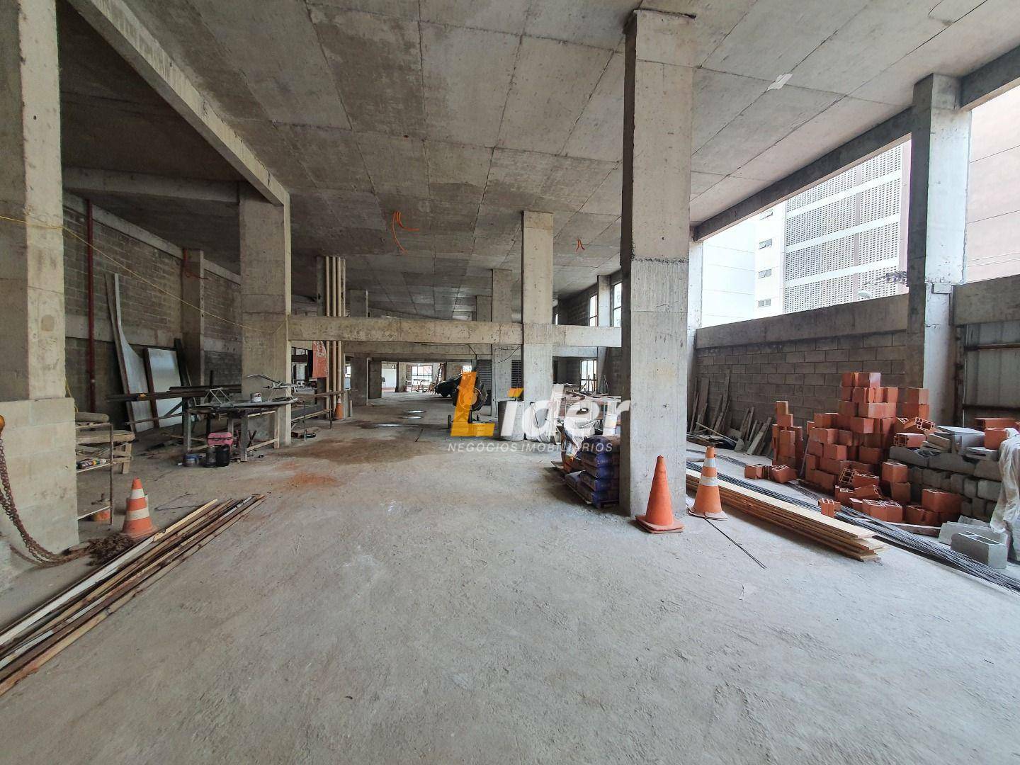 Loja-Salão para alugar, 1300m² - Foto 1