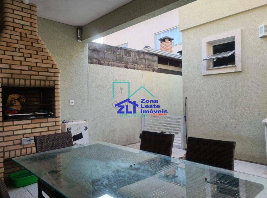 Sobrado à venda com 3 quartos, 220m² - Foto 47