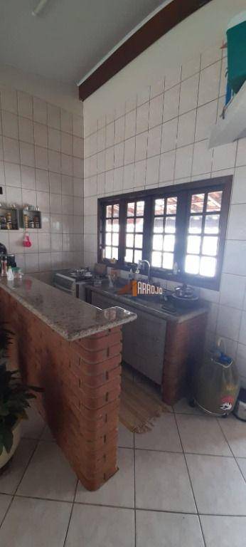 Sobrado à venda com 3 quartos, 198m² - Foto 36