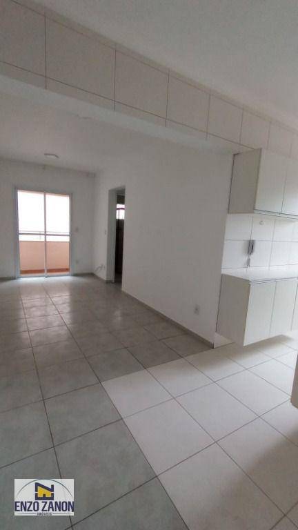 Apartamento para alugar com 2 quartos, 48m² - Foto 12