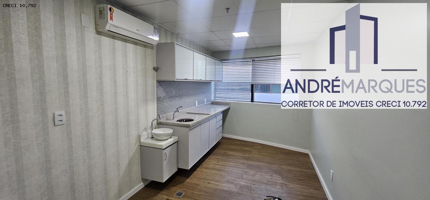 Conjunto Comercial-Sala à venda com 13 quartos, 421m² - Foto 17