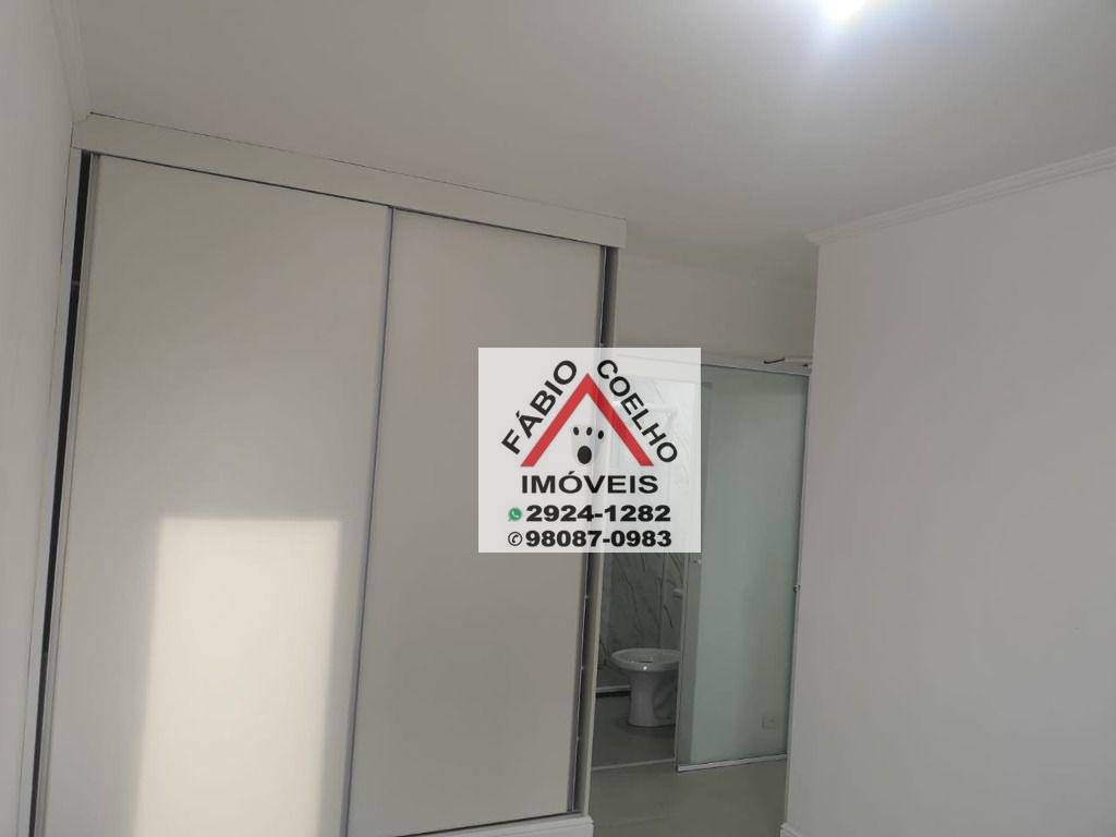 Apartamento à venda com 2 quartos, 75m² - Foto 4