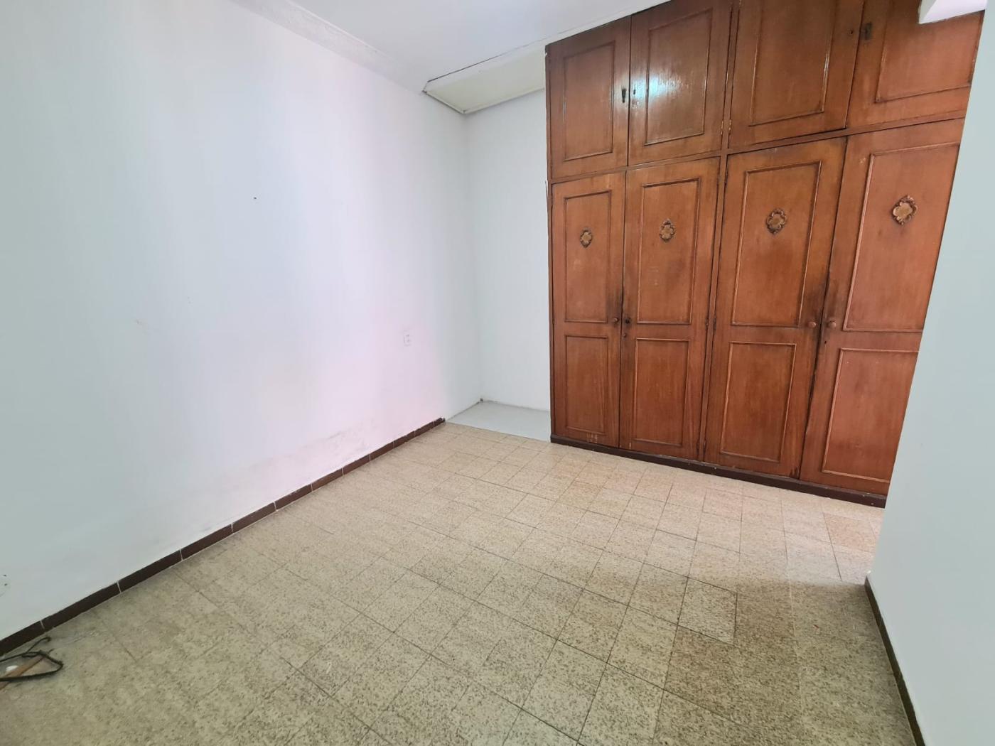 Apartamento à venda com 2 quartos, 70m² - Foto 27