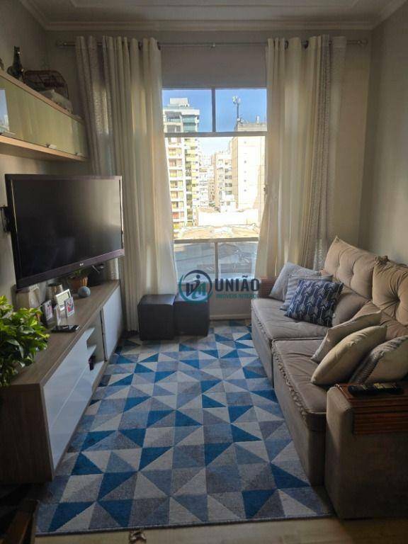 Apartamento à venda com 2 quartos, 64m² - Foto 1