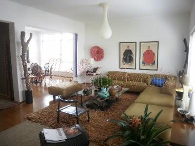 Apartamento para alugar com 2 quartos, 215m² - Foto 7