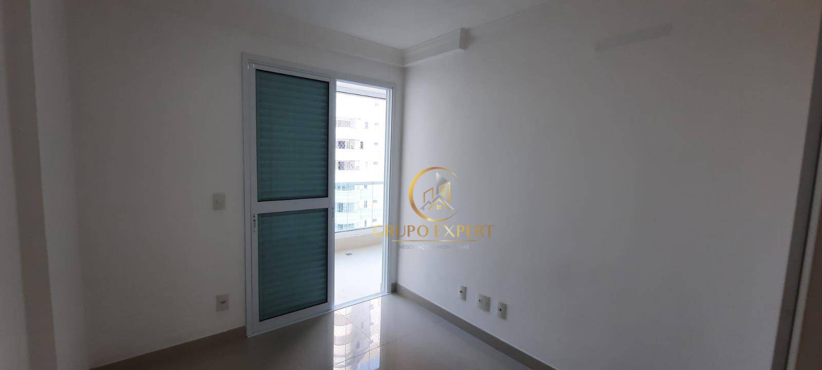 Apartamento à venda com 2 quartos, 80m² - Foto 9