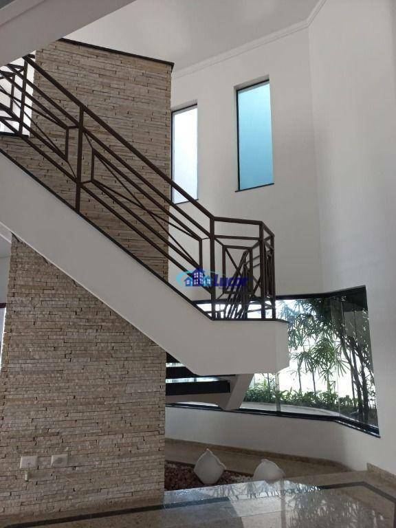 Sobrado à venda com 3 quartos, 354m² - Foto 12