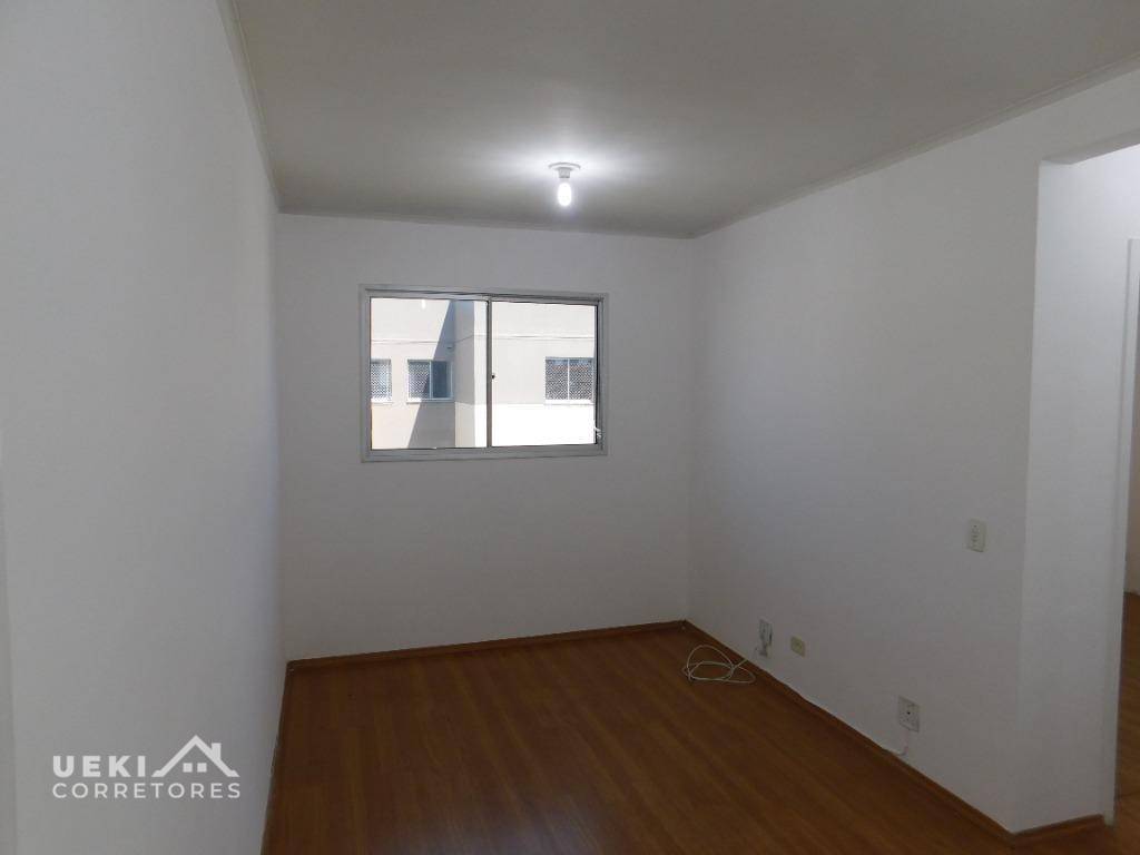 Apartamento para alugar com 2 quartos, 45m² - Foto 2