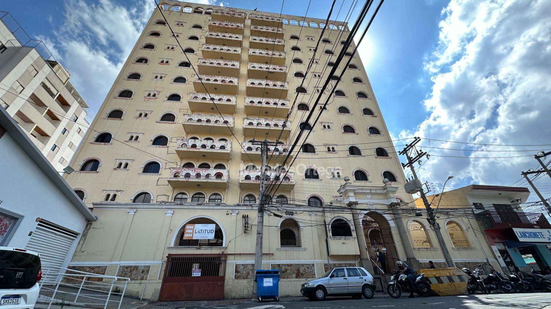 Apartamento, 3 quartos, 183 m² - Foto 2