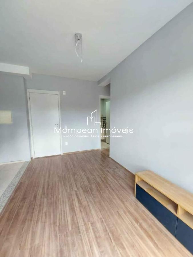 Apartamento à venda com 2 quartos, 46m² - Foto 2