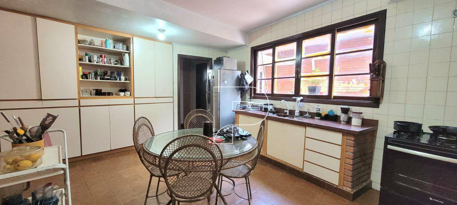 Casa de Condomínio à venda com 4 quartos, 281m² - Foto 4