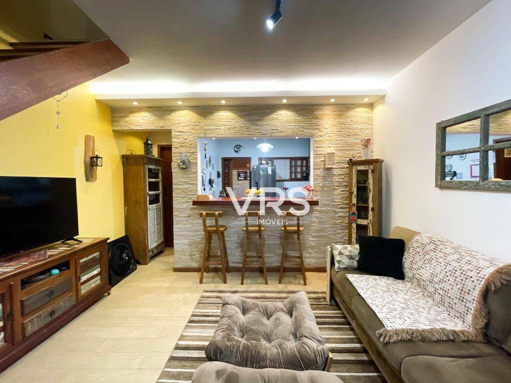 Casa de Condomínio à venda com 2 quartos, 110m² - Foto 1