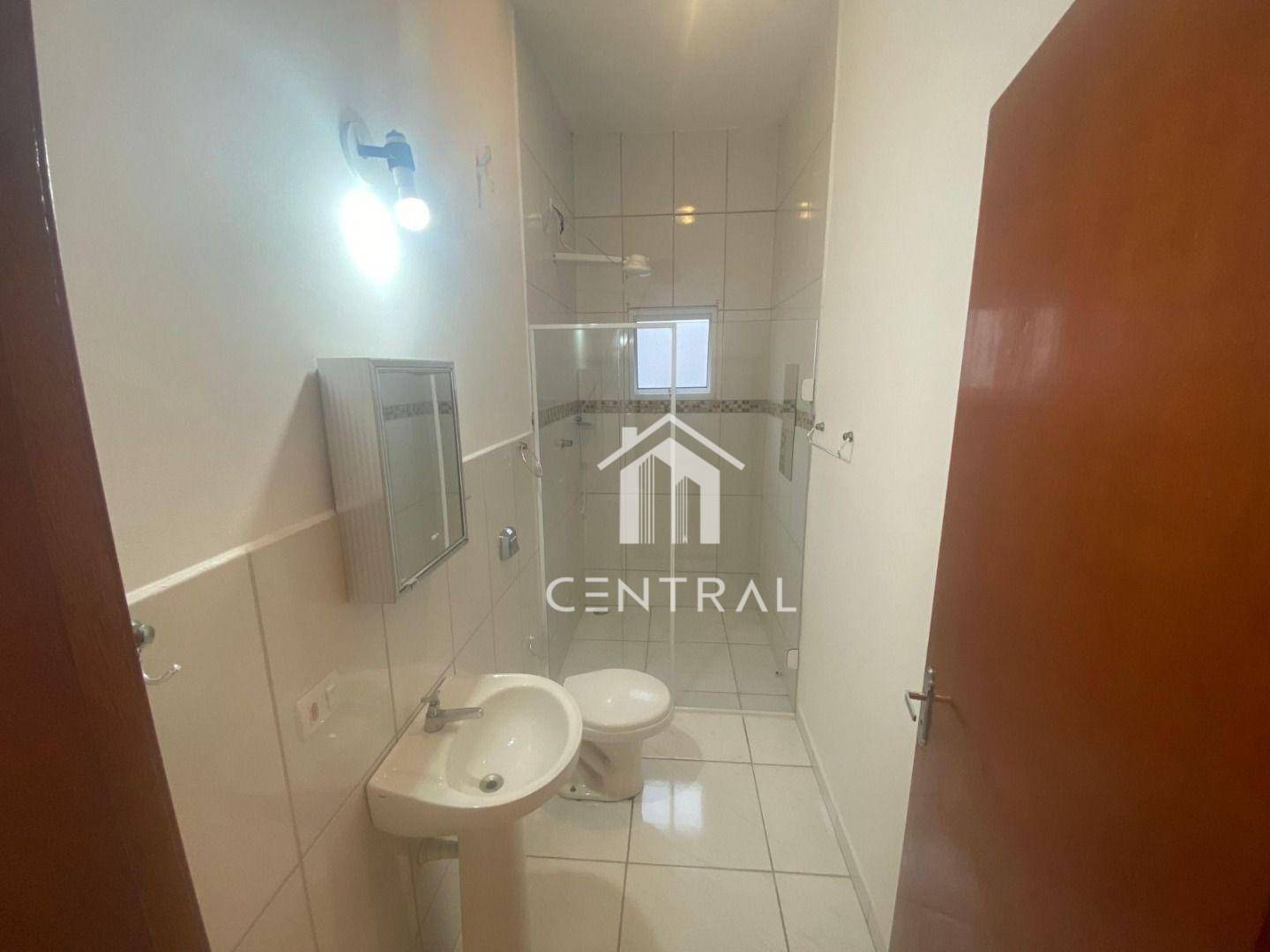 Casa de Condomínio para alugar com 3 quartos, 180m² - Foto 16