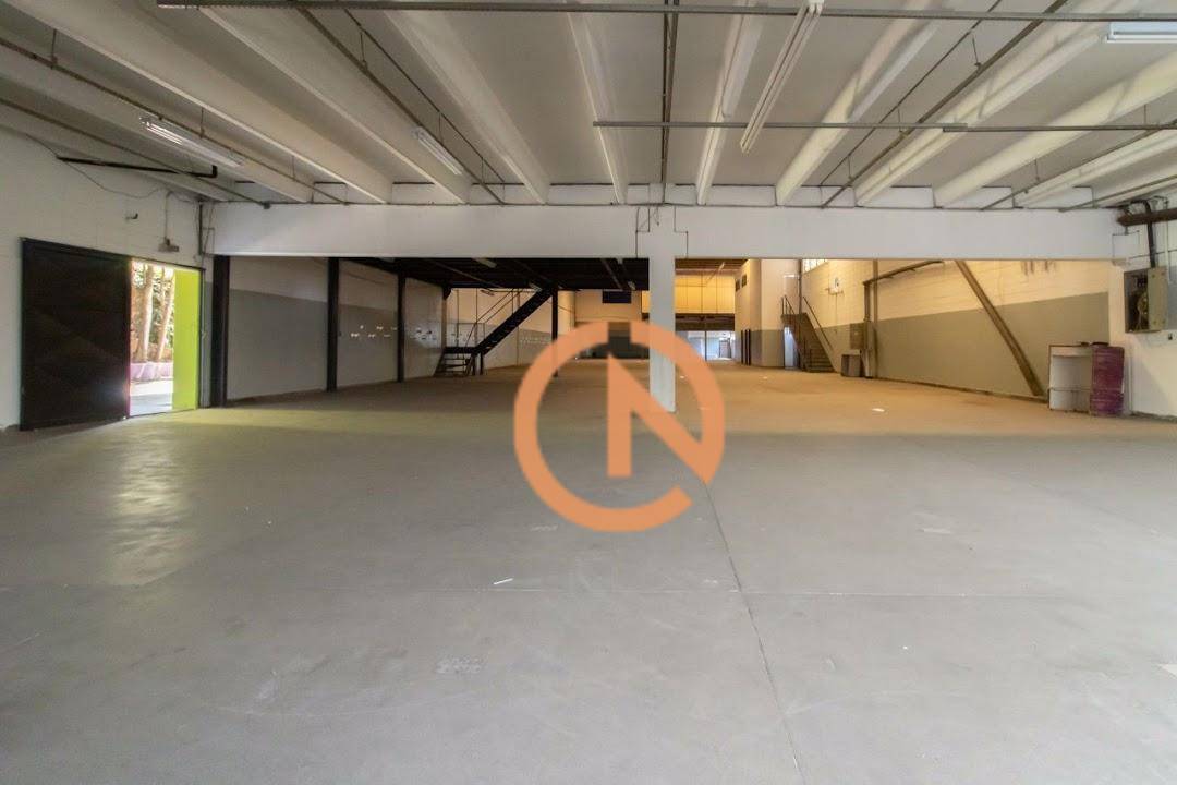 Depósito-Galpão-Armazém para alugar, 2000m² - Foto 4