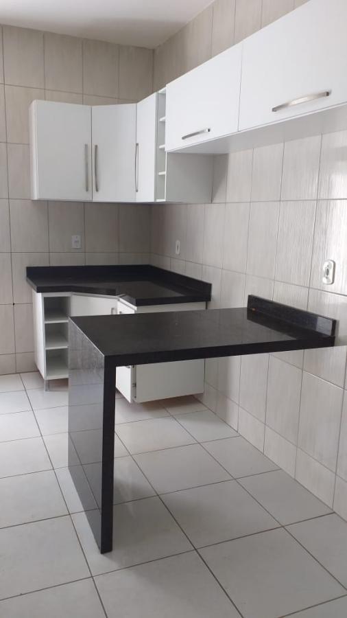 Casa à venda com 4 quartos, 250m² - Foto 12