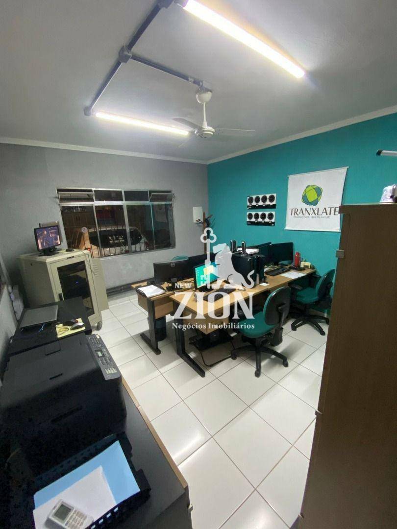 Sobrado à venda com 3 quartos, 230m² - Foto 43