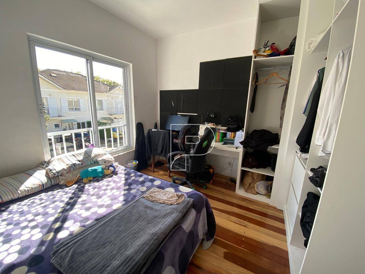 Casa de Condomínio à venda com 4 quartos, 230m² - Foto 16