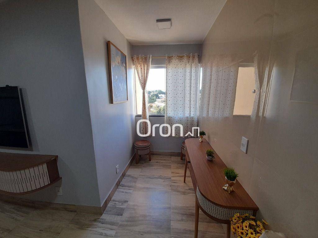 Apartamento à venda com 3 quartos, 70m² - Foto 4