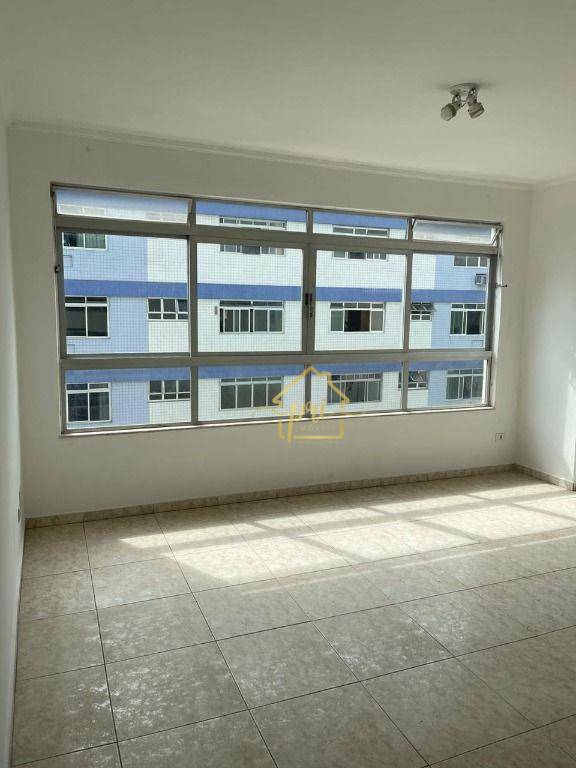 Apartamento à venda com 3 quartos, 153m² - Foto 4