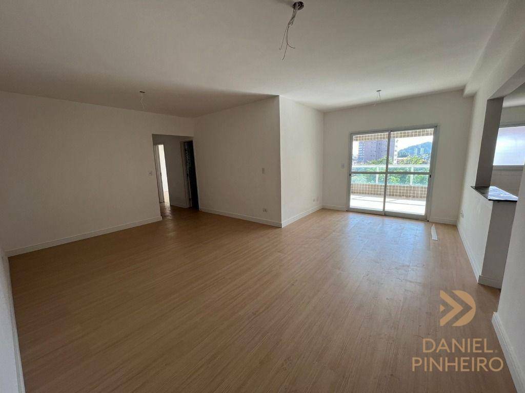 Apartamento à venda com 3 quartos, 117m² - Foto 5