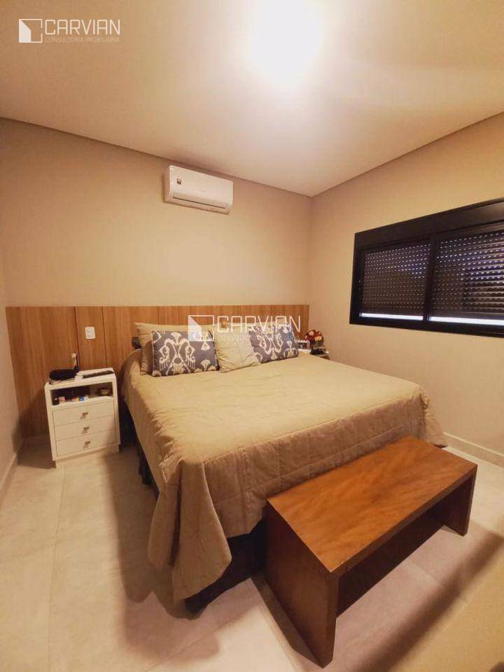 Casa de Condomínio à venda com 3 quartos, 245m² - Foto 19