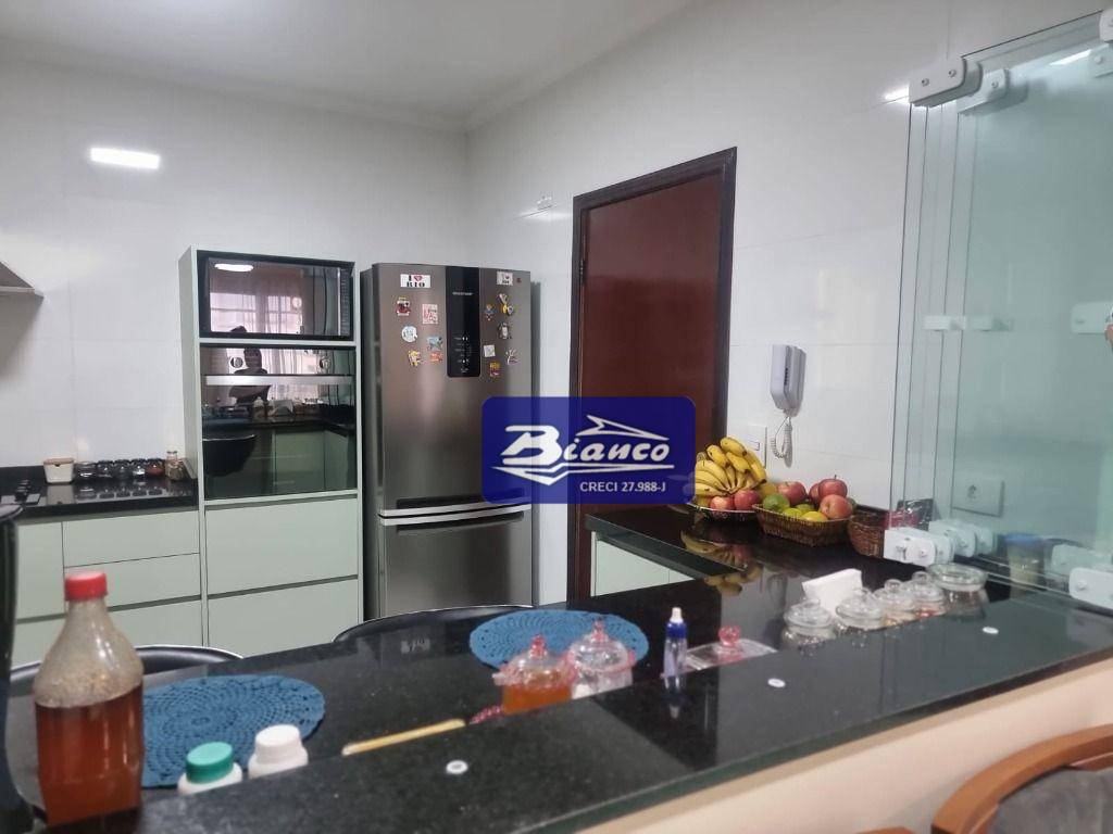 Apartamento à venda com 3 quartos, 94m² - Foto 37