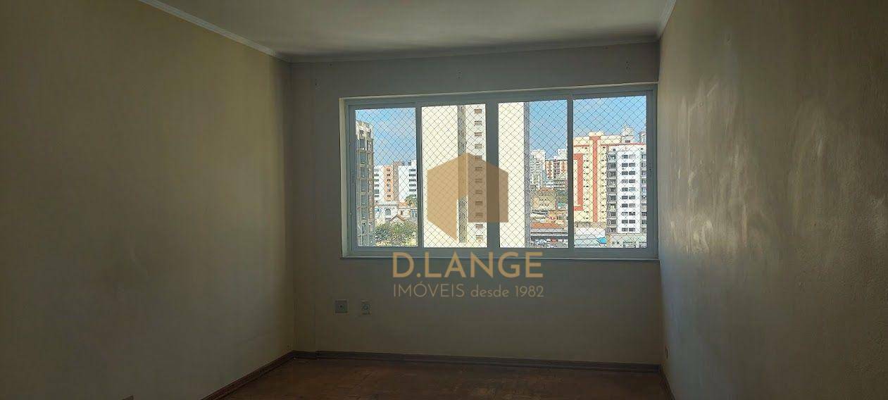 Apartamento à venda com 3 quartos, 136m² - Foto 2