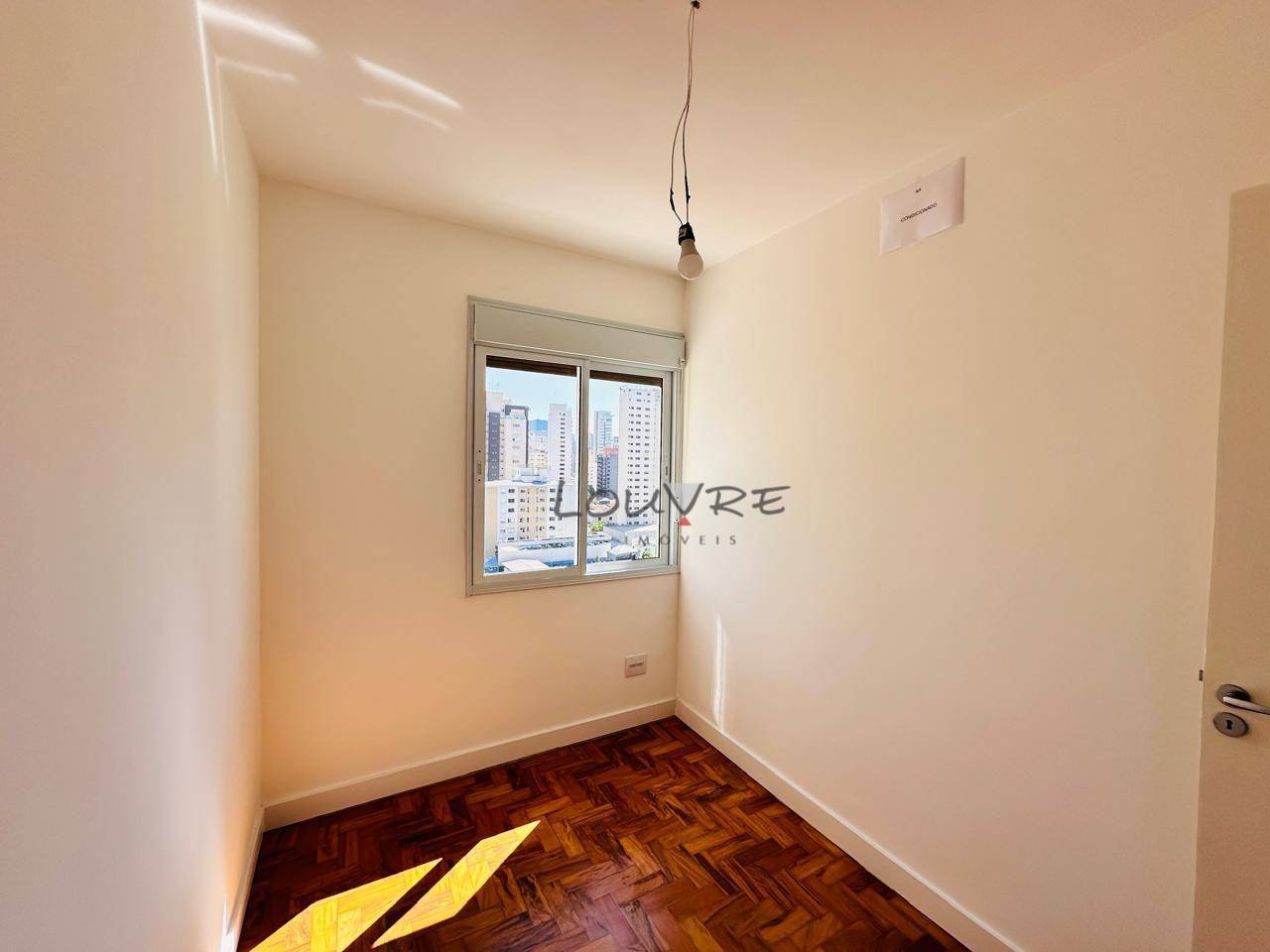 Apartamento à venda com 2 quartos, 74m² - Foto 25