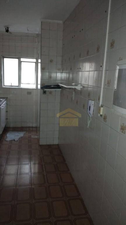 Apartamento à venda com 2 quartos, 57m² - Foto 16