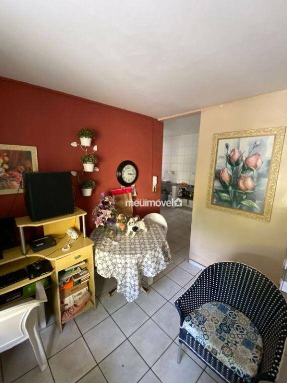 Casa à venda com 3 quartos, 198m² - Foto 5