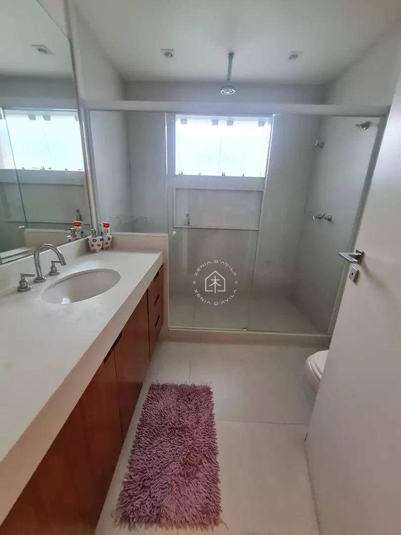 Casa de Condomínio à venda com 4 quartos, 560m² - Foto 4