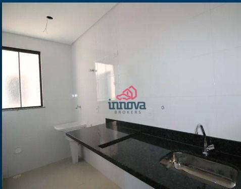 Apartamento à venda com 2 quartos, 37m² - Foto 13