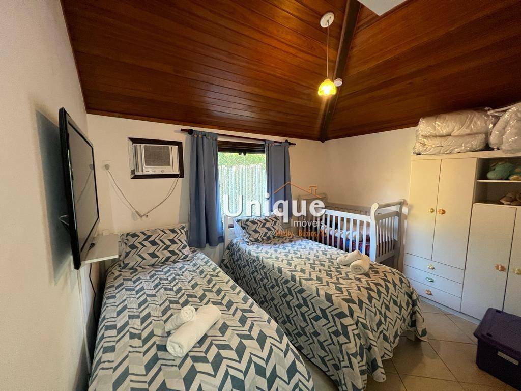 Casa de Condomínio à venda com 4 quartos, 150m² - Foto 13