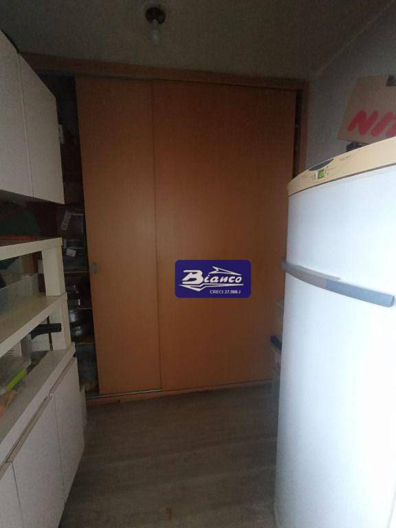 Apartamento à venda com 2 quartos, 78m² - Foto 11