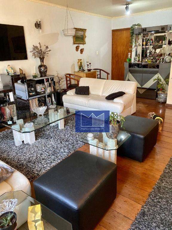 Apartamento à venda com 3 quartos, 141m² - Foto 22