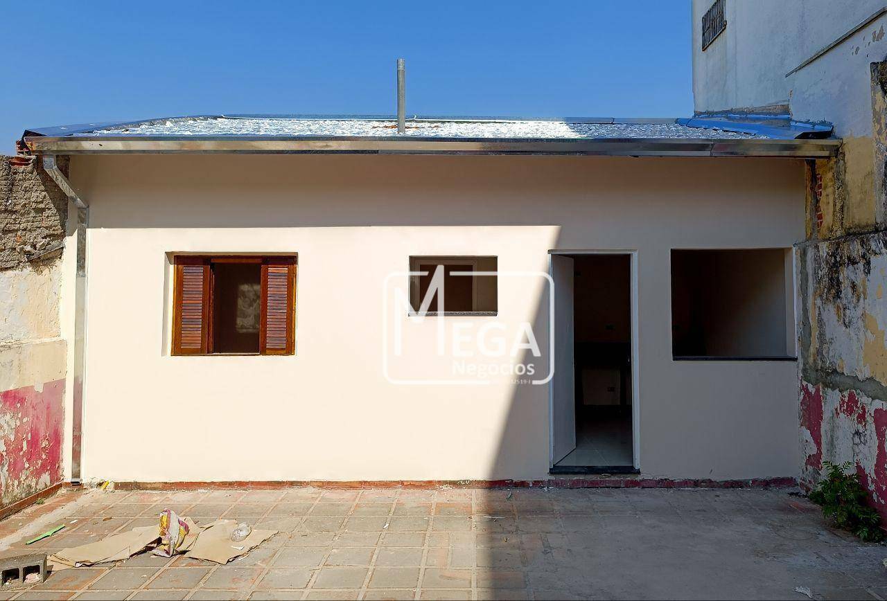 Casa à venda com 4 quartos, 216m² - Foto 5