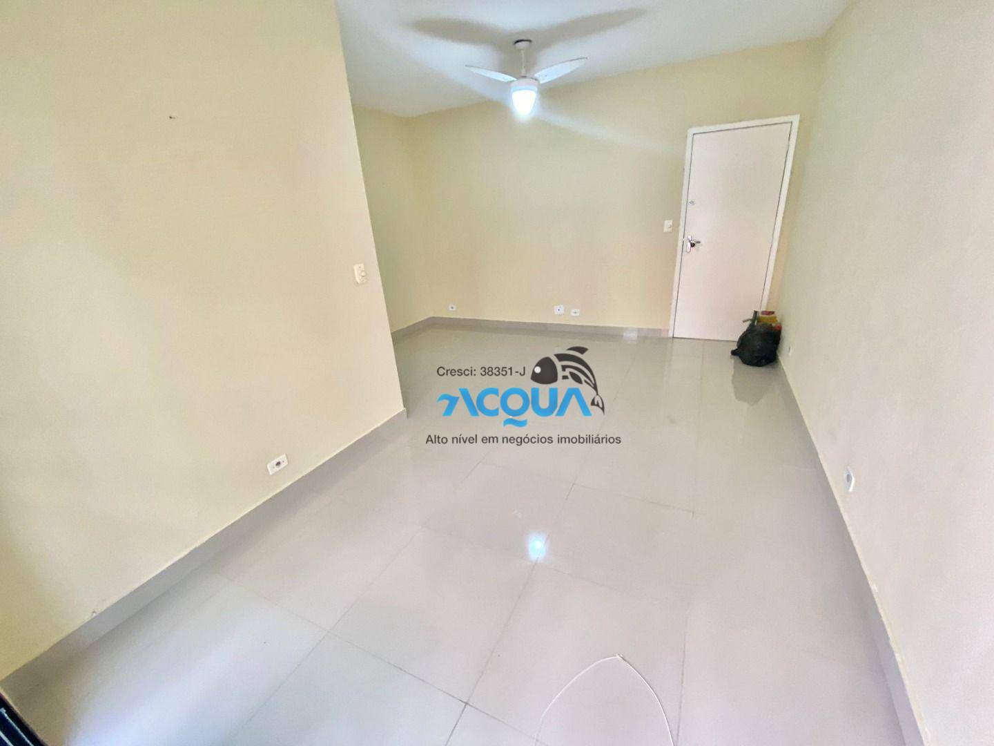 Apartamento à venda com 2 quartos, 70m² - Foto 5