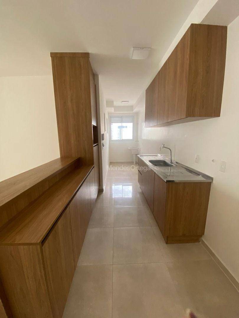 Apartamento para alugar com 3 quartos, 83m² - Foto 15