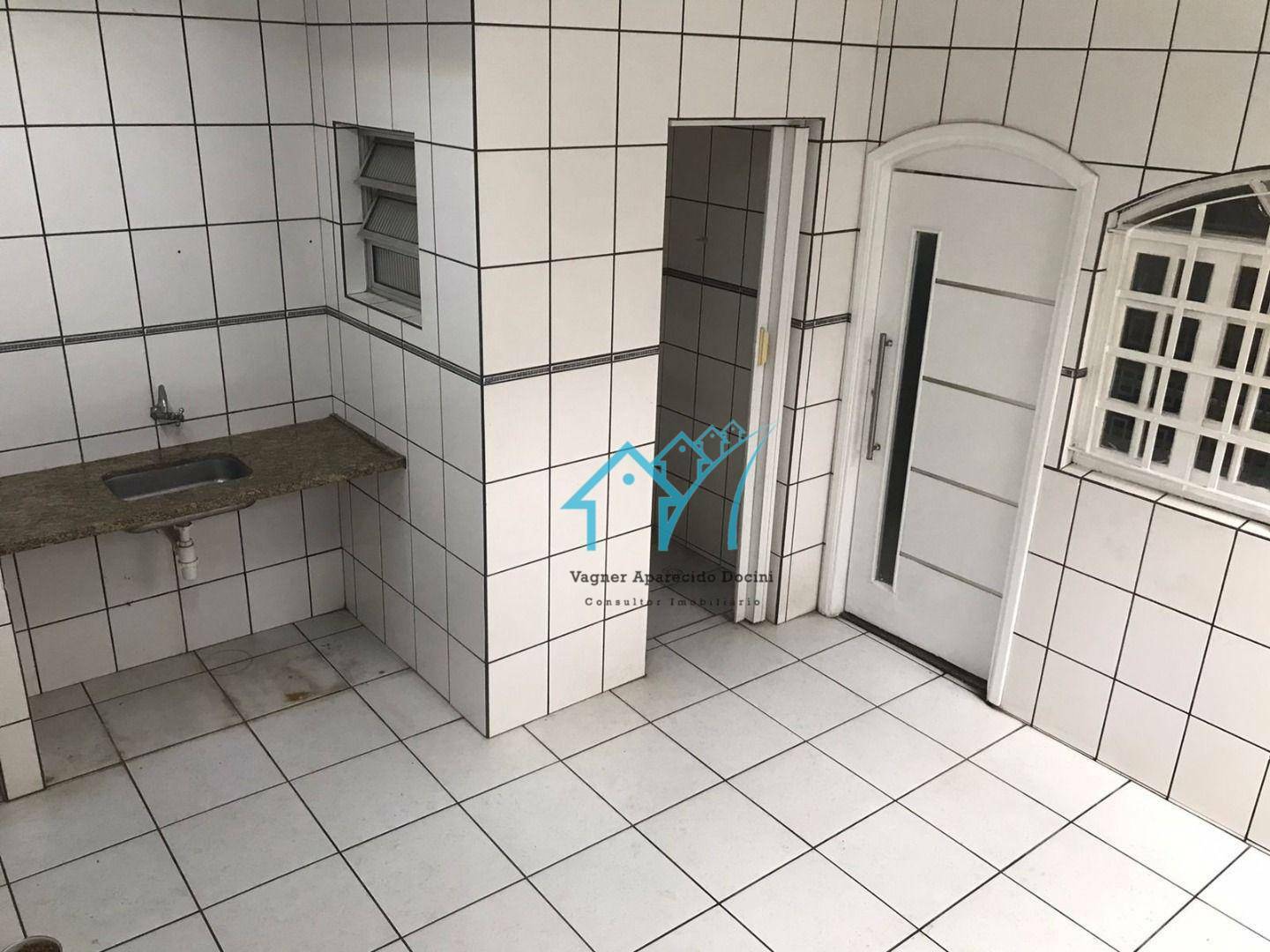 Sobrado à venda com 3 quartos, 211M2 - Foto 26