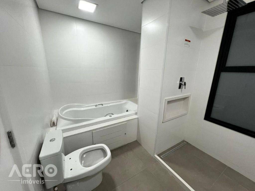 Apartamento à venda e aluguel com 3 quartos, 159m² - Foto 10