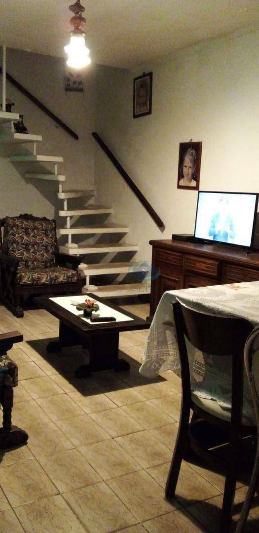 Sobrado à venda com 3 quartos, 125m² - Foto 1