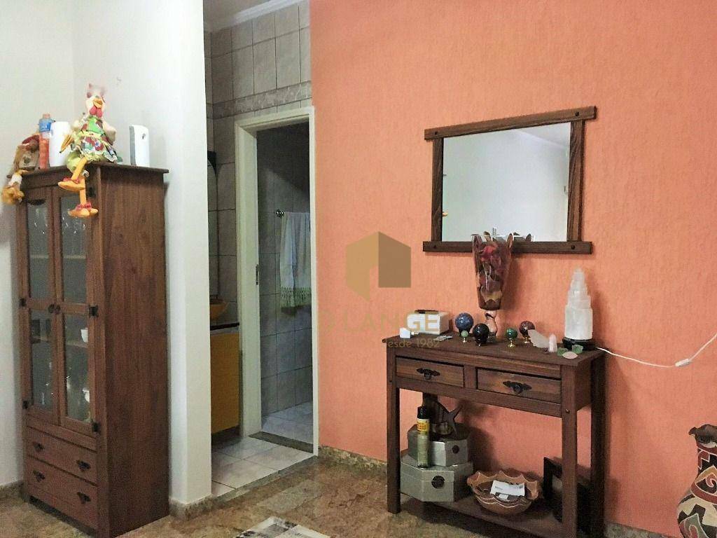 Casa à venda com 3 quartos, 235m² - Foto 5