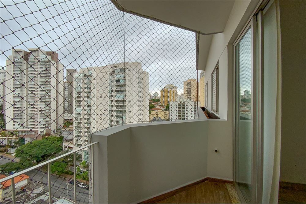 Apartamento à venda com 2 quartos, 65m² - Foto 27