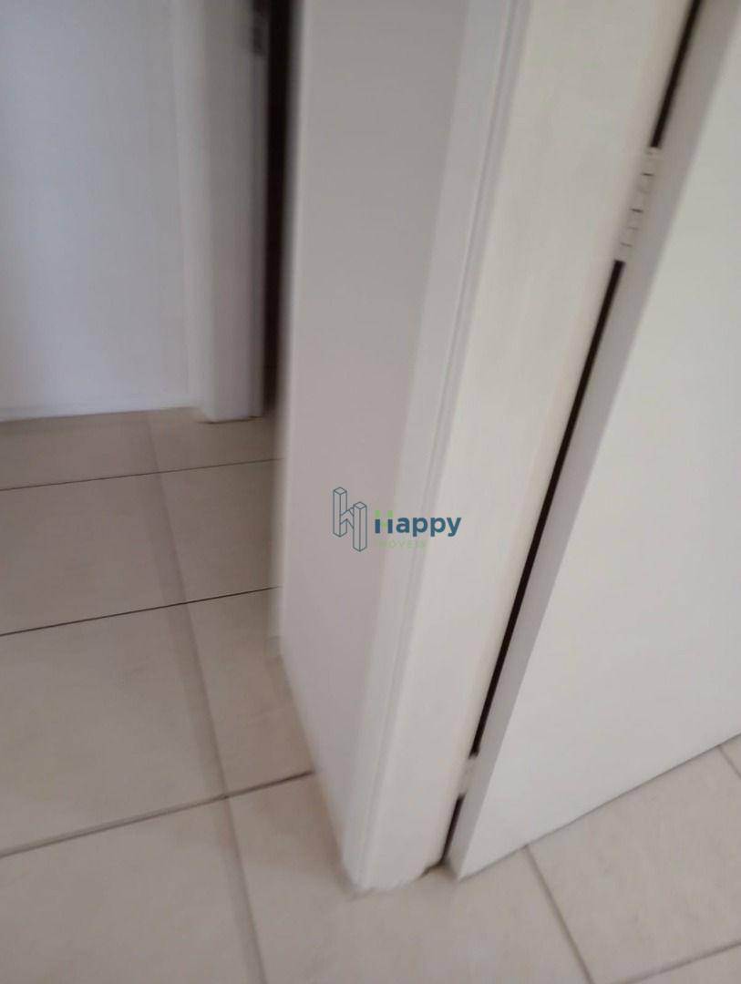 Casa para alugar com 4 quartos, 180m² - Foto 11