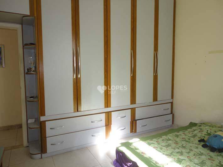 Apartamento à venda com 3 quartos, 150m² - Foto 5