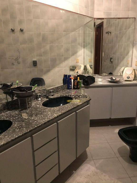 Apartamento à venda com 3 quartos, 180m² - Foto 8