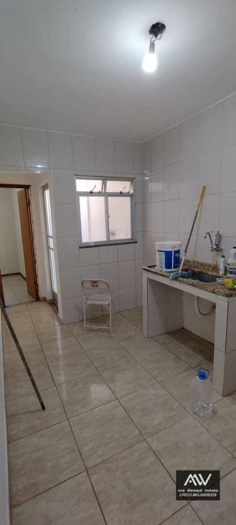 Casa à venda com 3 quartos, 130m² - Foto 12