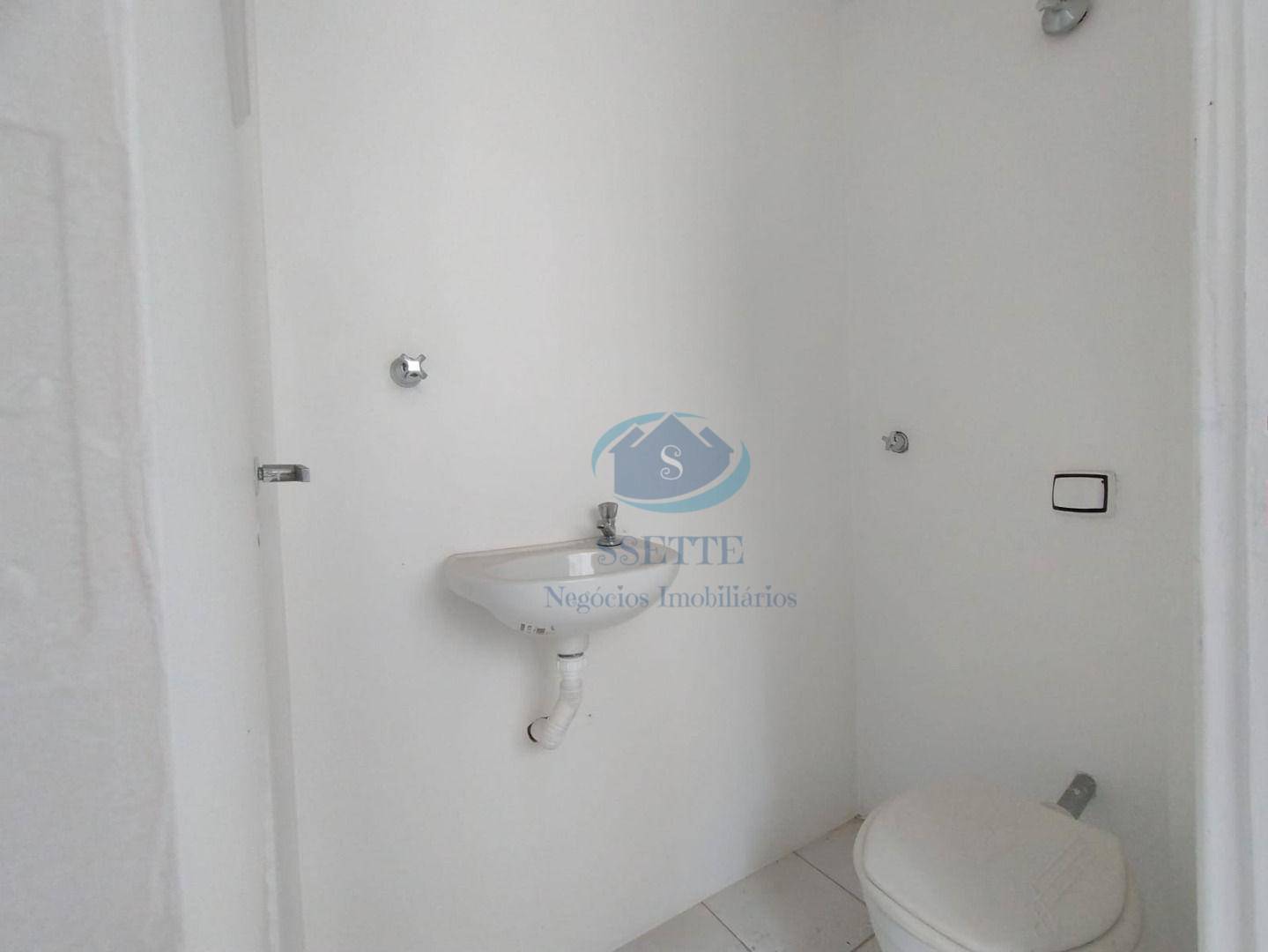 Apartamento para alugar com 3 quartos, 157m² - Foto 2