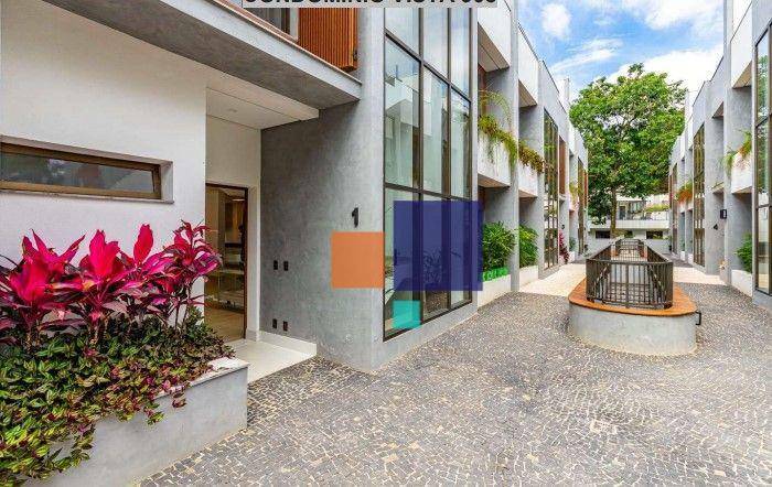 Casa de Condomínio à venda com 4 quartos, 650m² - Foto 1